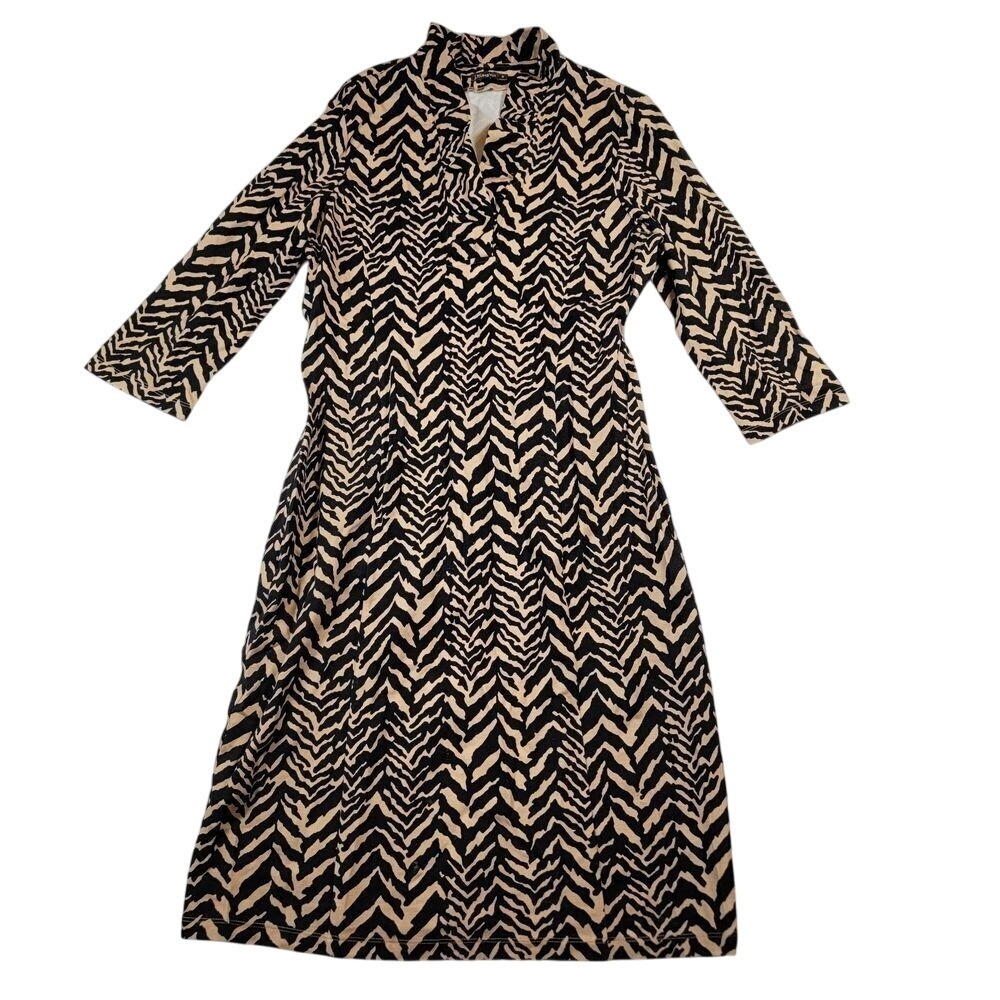 J.McLaughlin Terin Sheath Dress Sz M Animal Print Beige Black Knee Length
